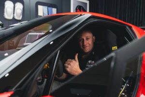 Michael Verhagen: el campeón mundial del Ferrari Challenge que combina velocidad, negocios y una exclusiva colección de superdeportivos